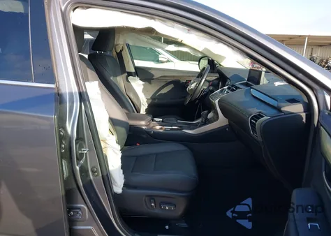 2020 Lexus Nx 300 z USA, uszkodzony, nr VIN JTJDARBZ0L5009039